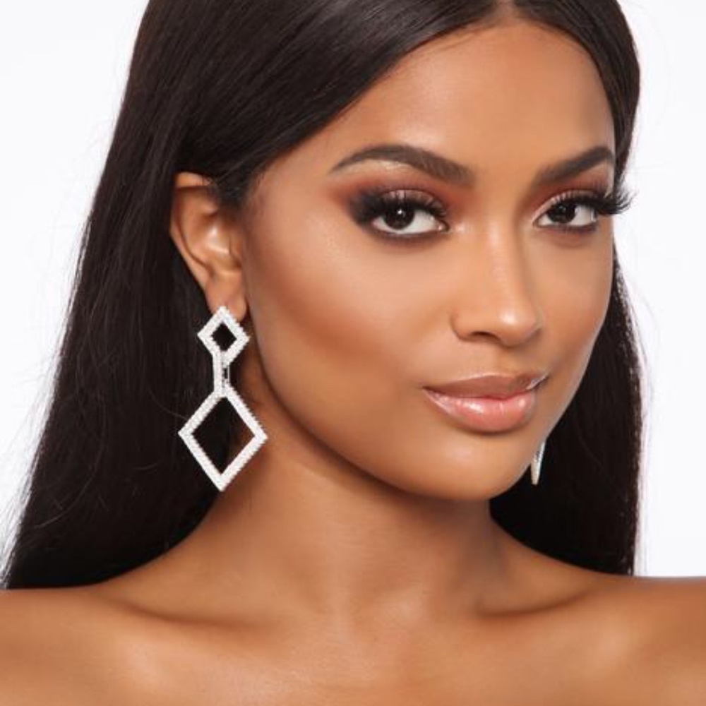 2XHP💝2 pr Fashion Nova silvertne bling earrings